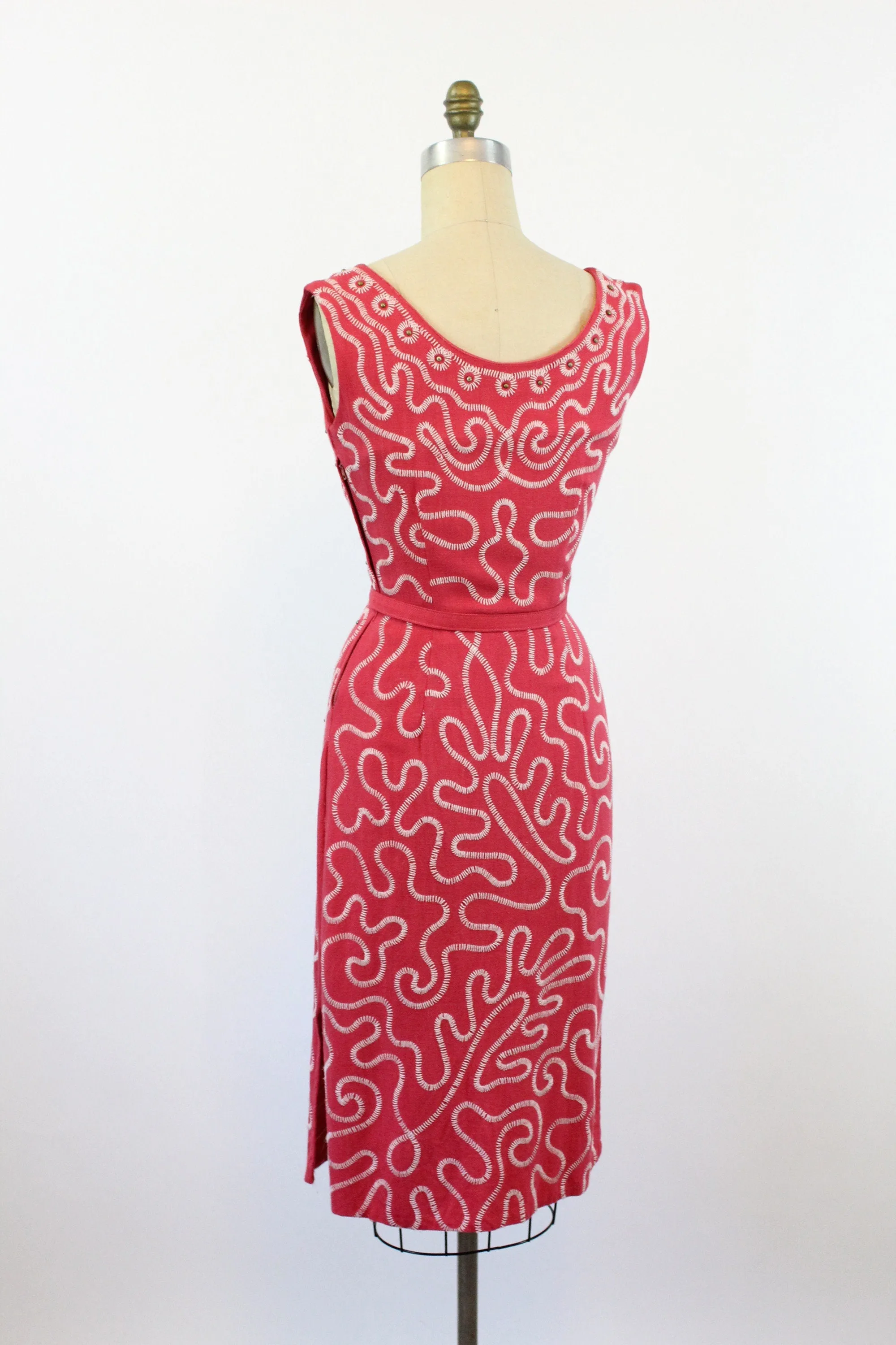 1950s LINEN coral BRASS STUD embroidered dress small | new spring