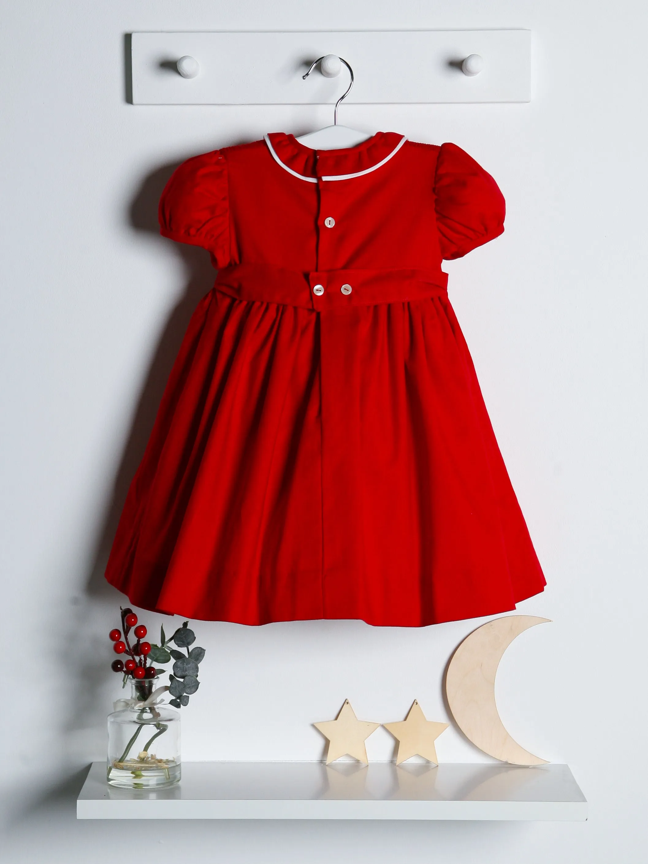 Artesanias Filitia 'Valeria' Red Smocked Dress