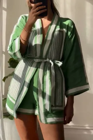 Contrasting Kimono Printing Suits