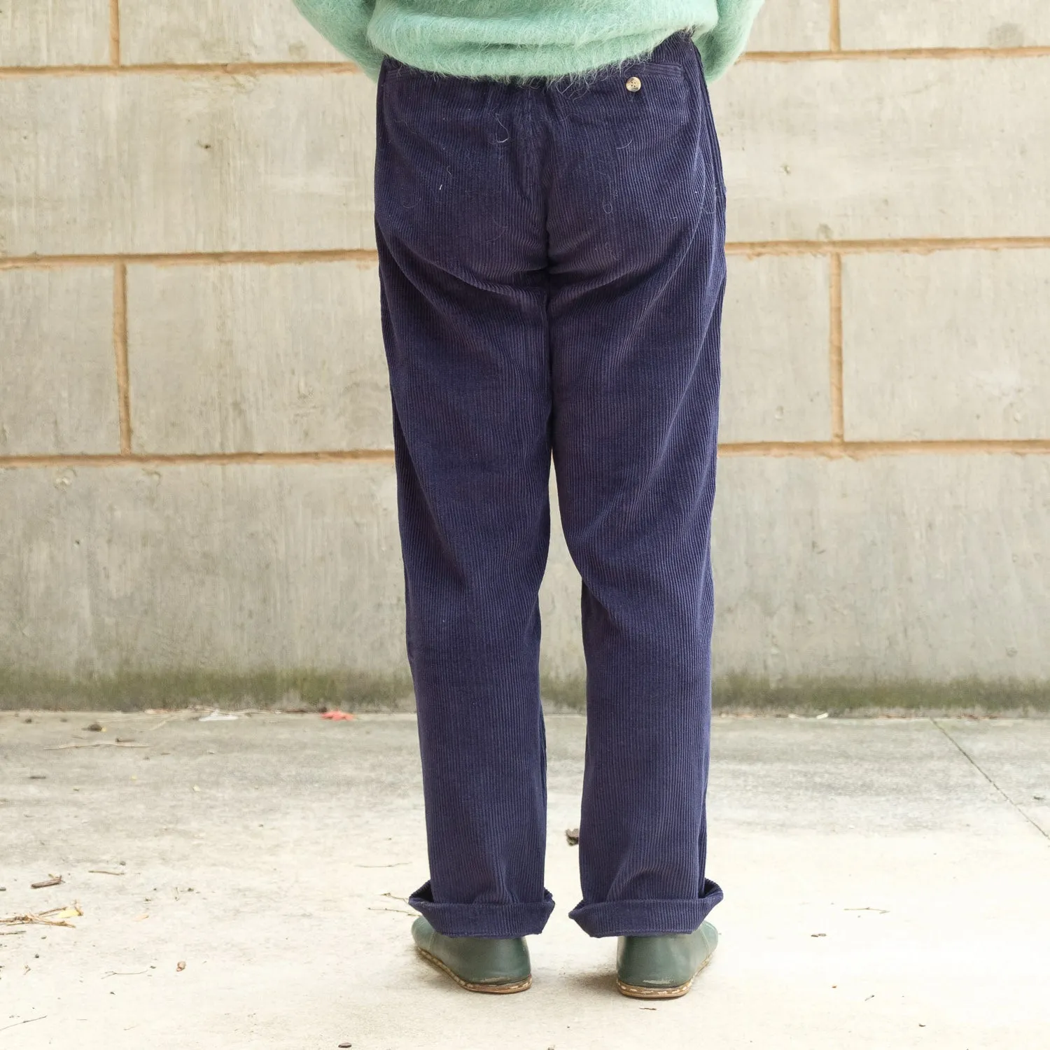 Cord Pleated Trousers in Navy