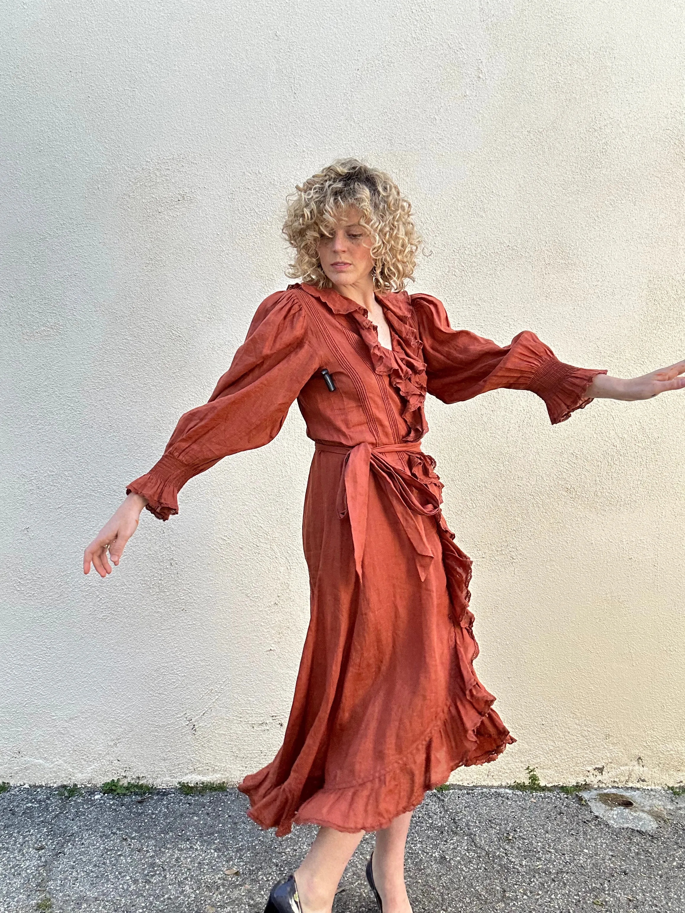 Doen Nadia Rust Color Linen Dress