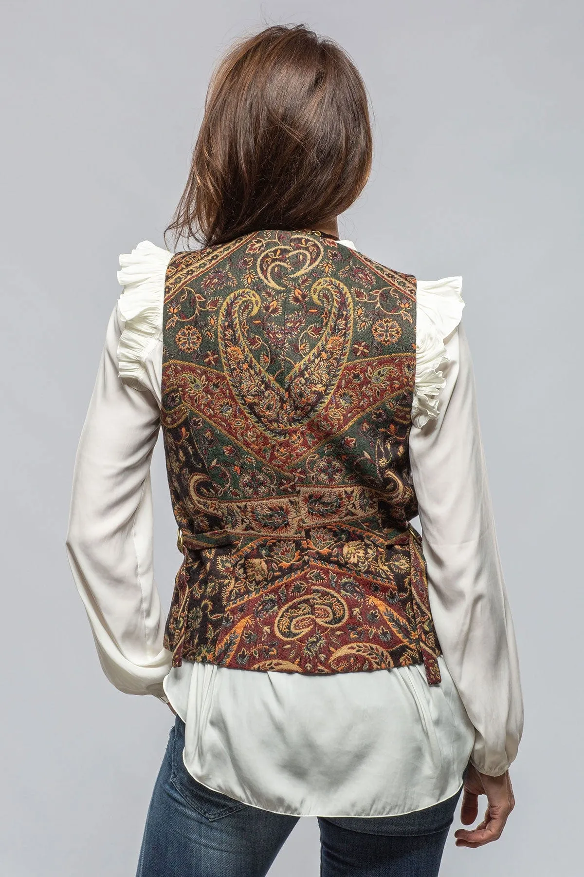 English Strap Vest In Black Paisley Jacquard