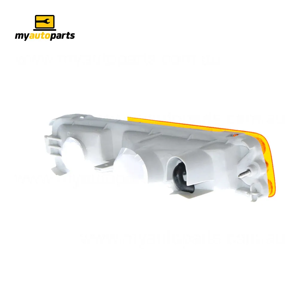 Front Bar Park / Indicator Lamp Passenger Side Certified Suits Mitsubishi Triton MK 10/1996 to 6/2006