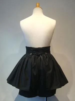 Gothic Lolita Shorts Metallic Button Lace Up Pleated Black Detachable Lolita Culottes