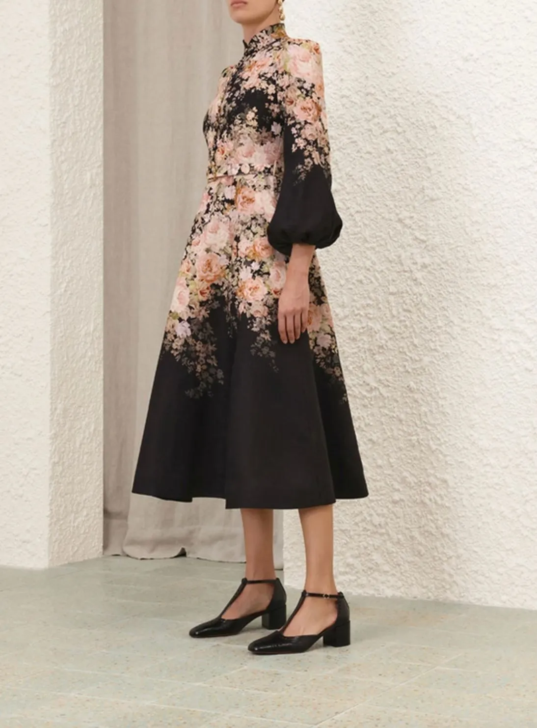 Illustration Buttoned Midi