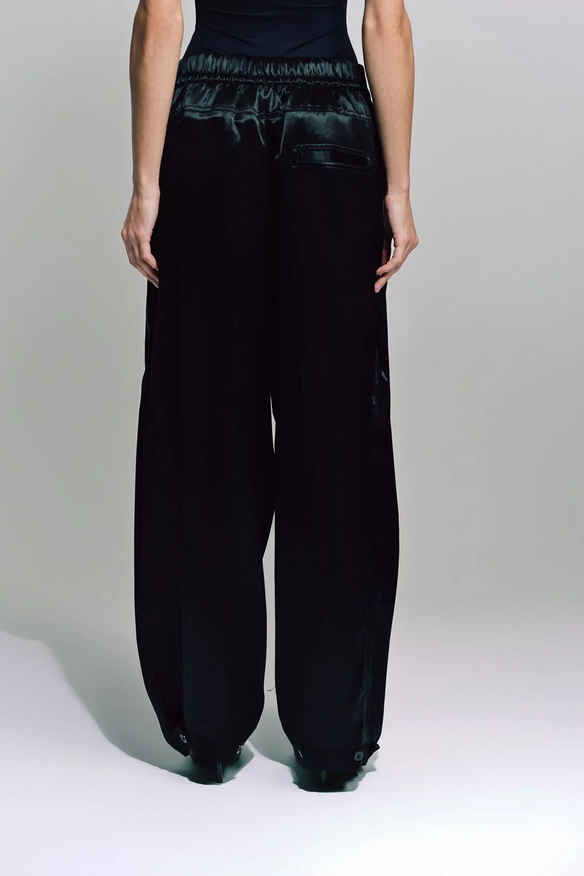 JIL SANDER | PLEATED PANTS