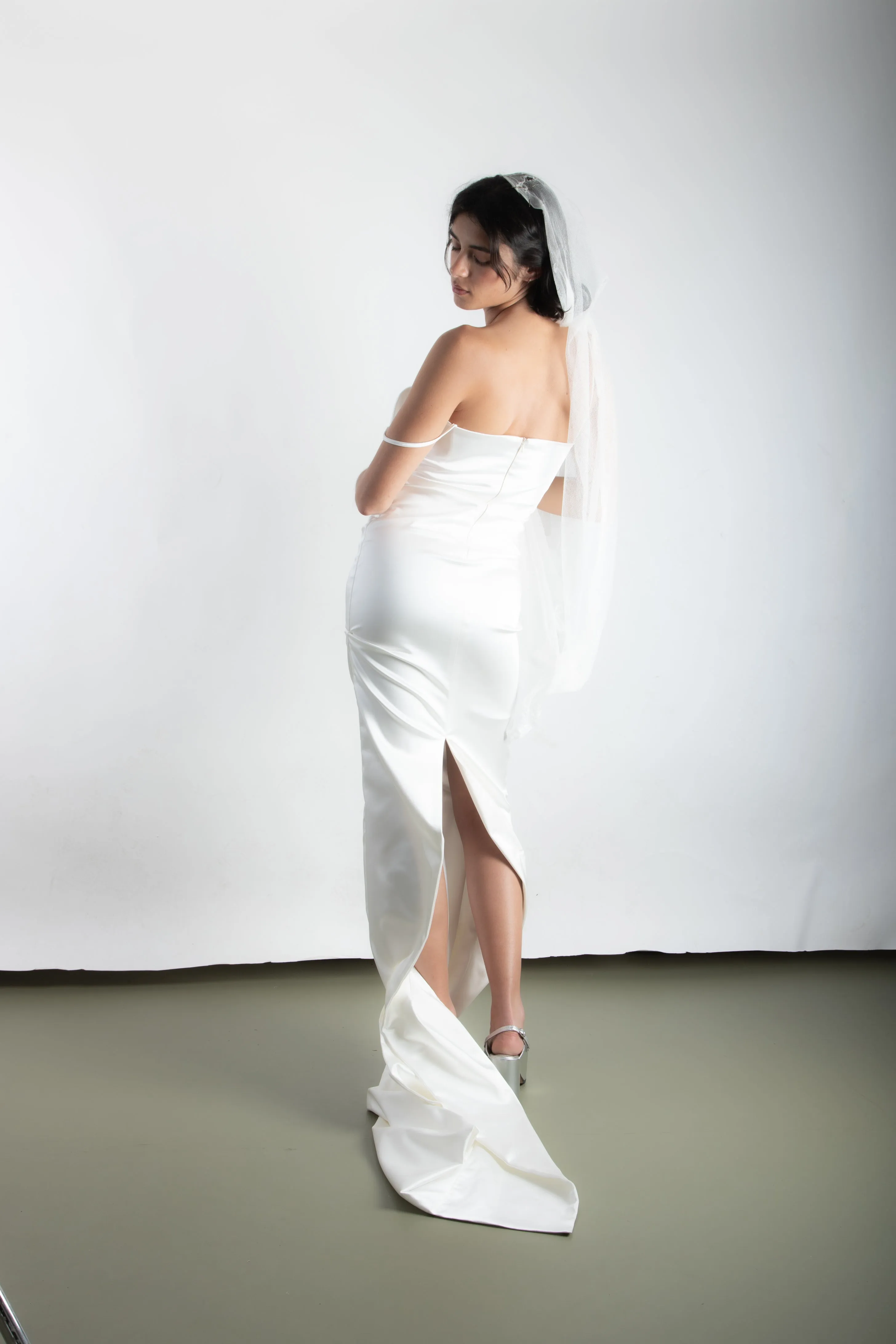 Jillian Bridal Dress (PO)