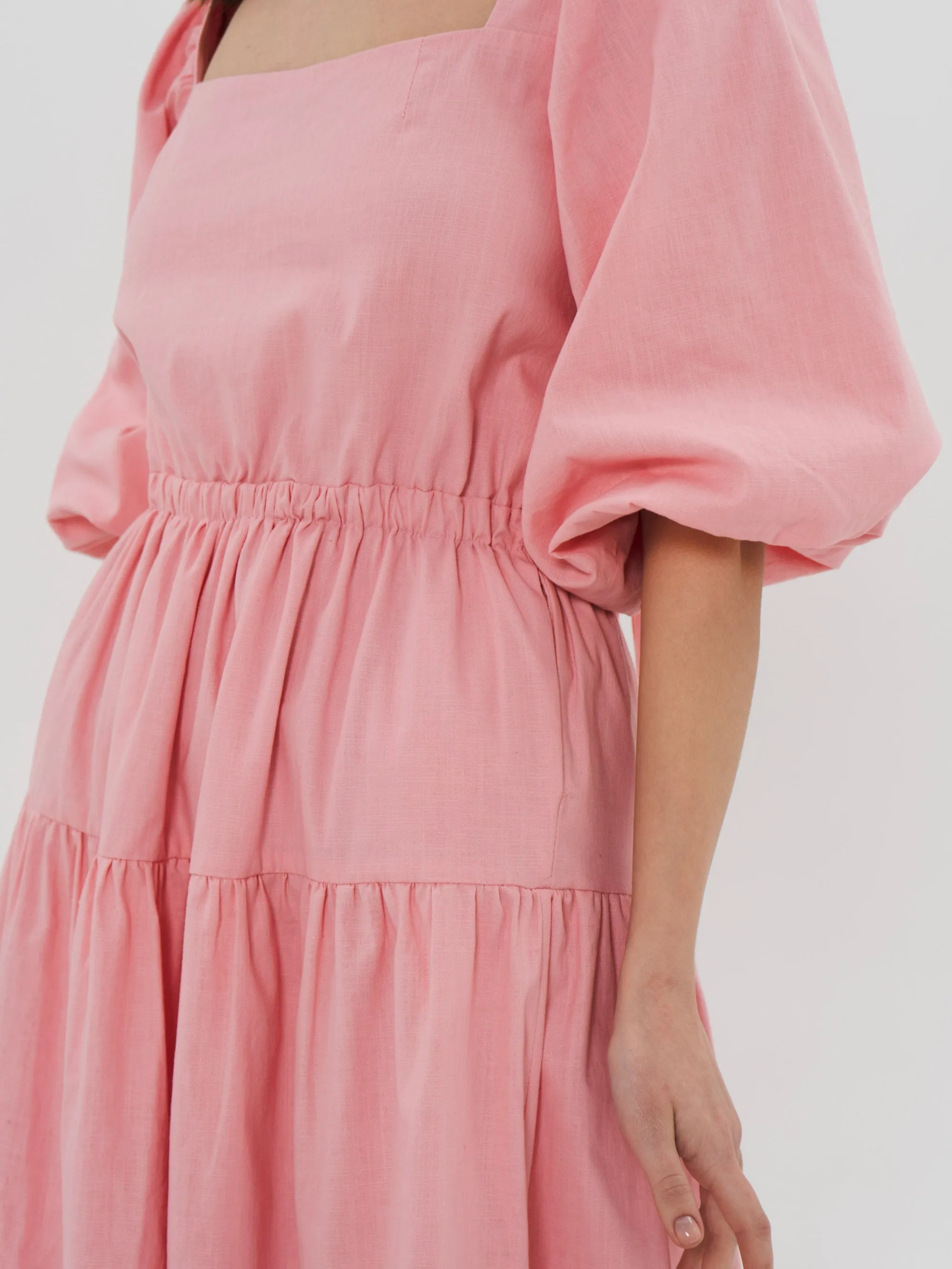LOUISE Midi Dress in Pastel Pink
