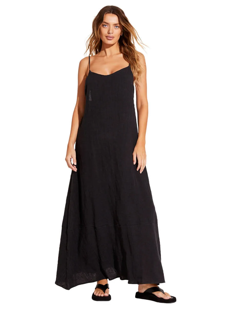 Mari Maxi Dress in Black Crinkle Linen