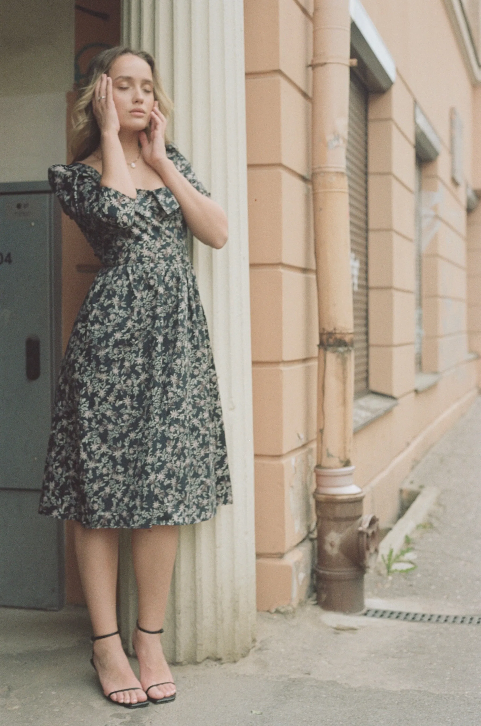 Marisol Dress / Black Floral Cotton