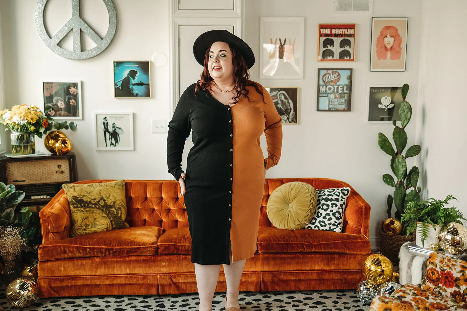 olga dress in black caramel