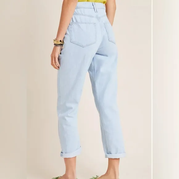 PAIGE Pleated High Rise Trouser Jeans Denim Pant Lightwash Cuff Tapered Leg 28