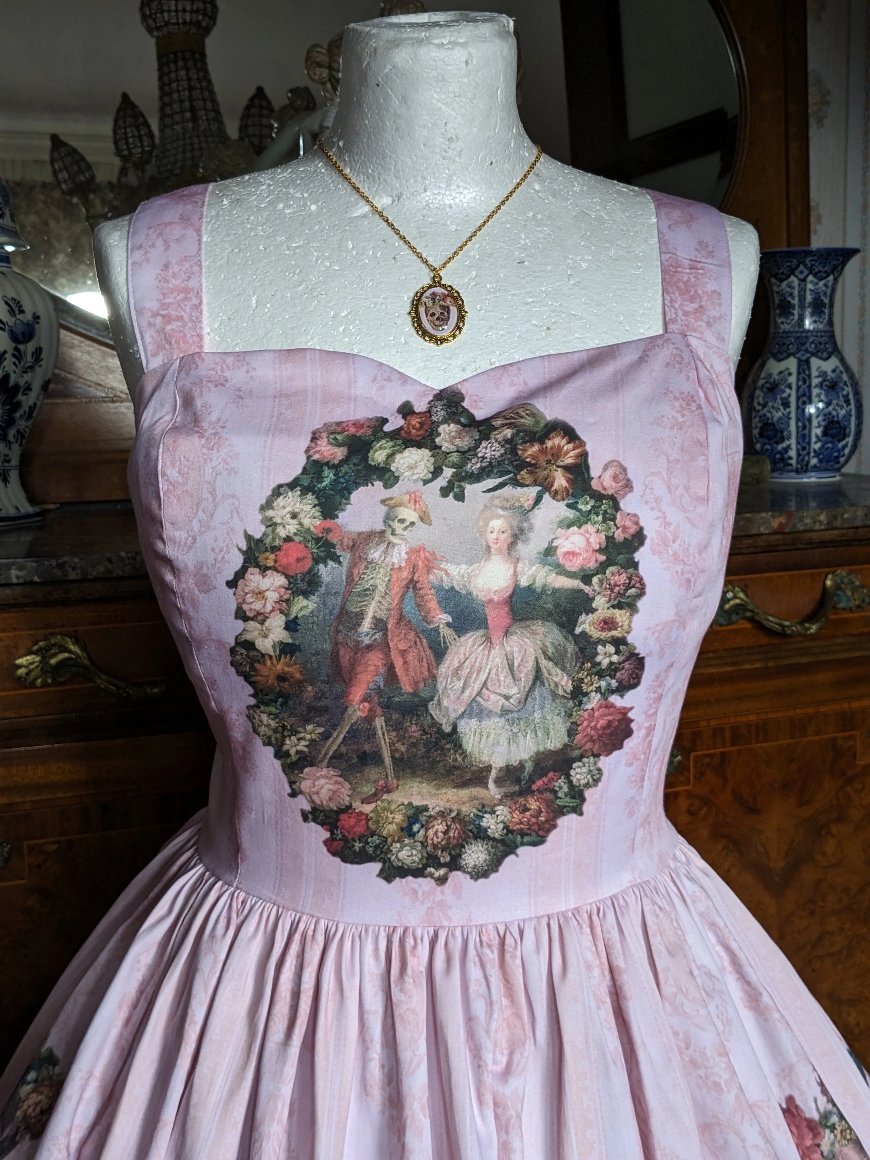 Pink cotton rococo  Dance macabre