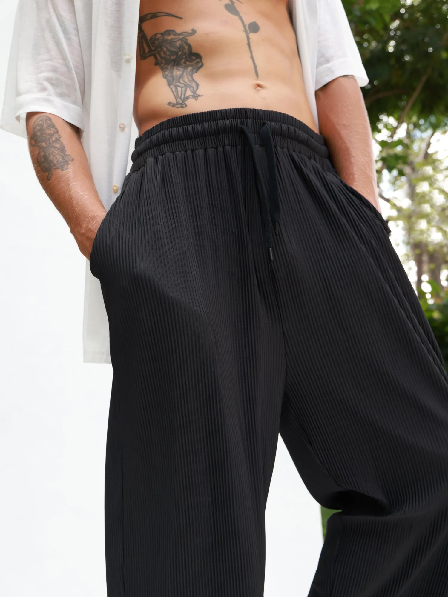 Pleated drawstring pant