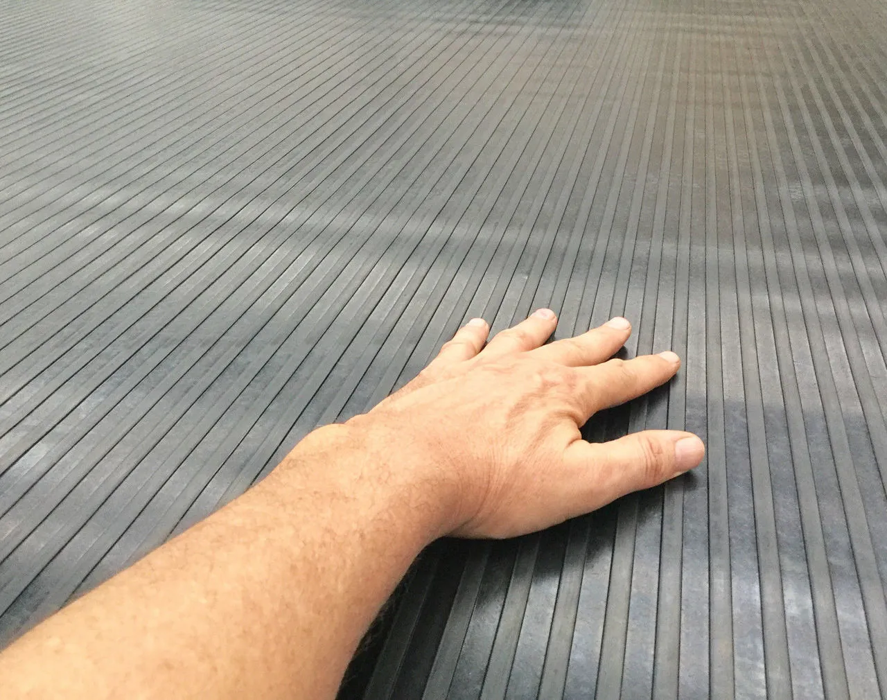 Rubber Ute Mat to fit Ford Ranger Super Cab 2007 to November 2011 - Suits Spray On Liner Or No Liner