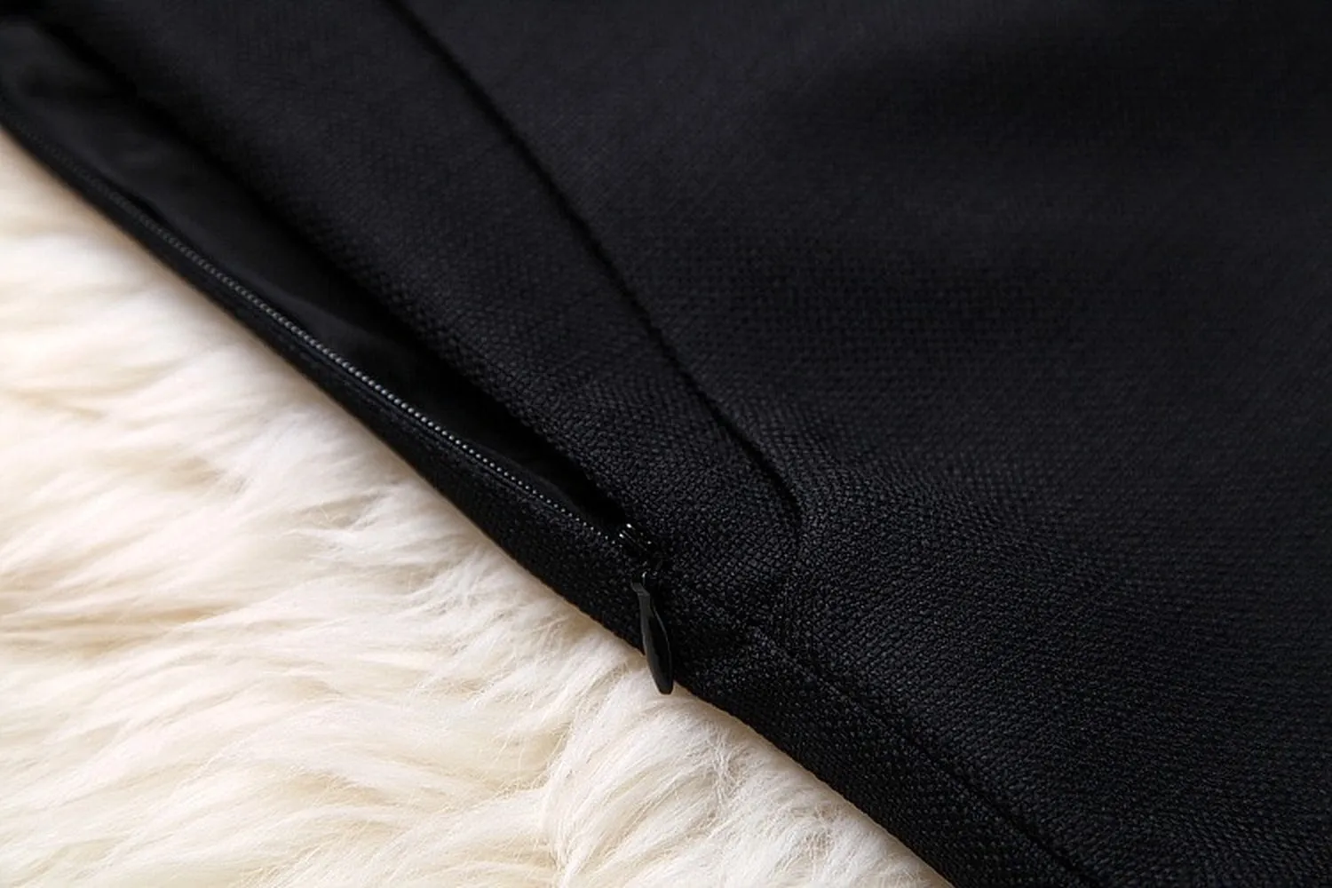 V-neck Suit Double Buckle Vest Shorts Blazers Two-piece Set