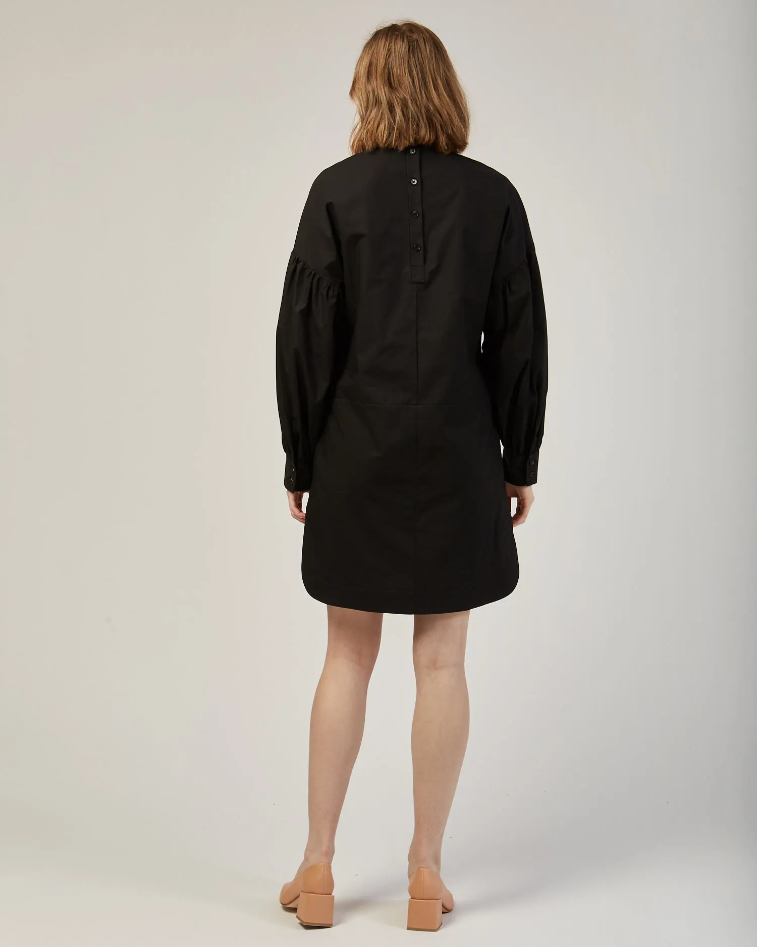 Woolf dress in black