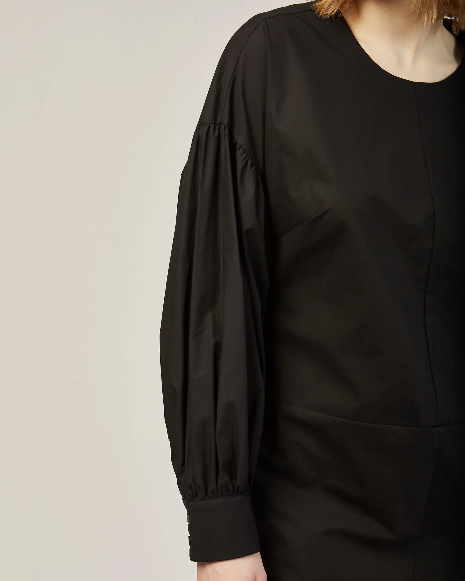 Woolf dress in black