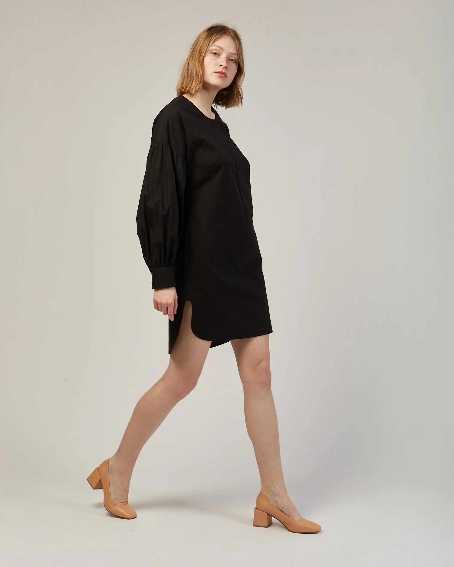 Woolf dress in black