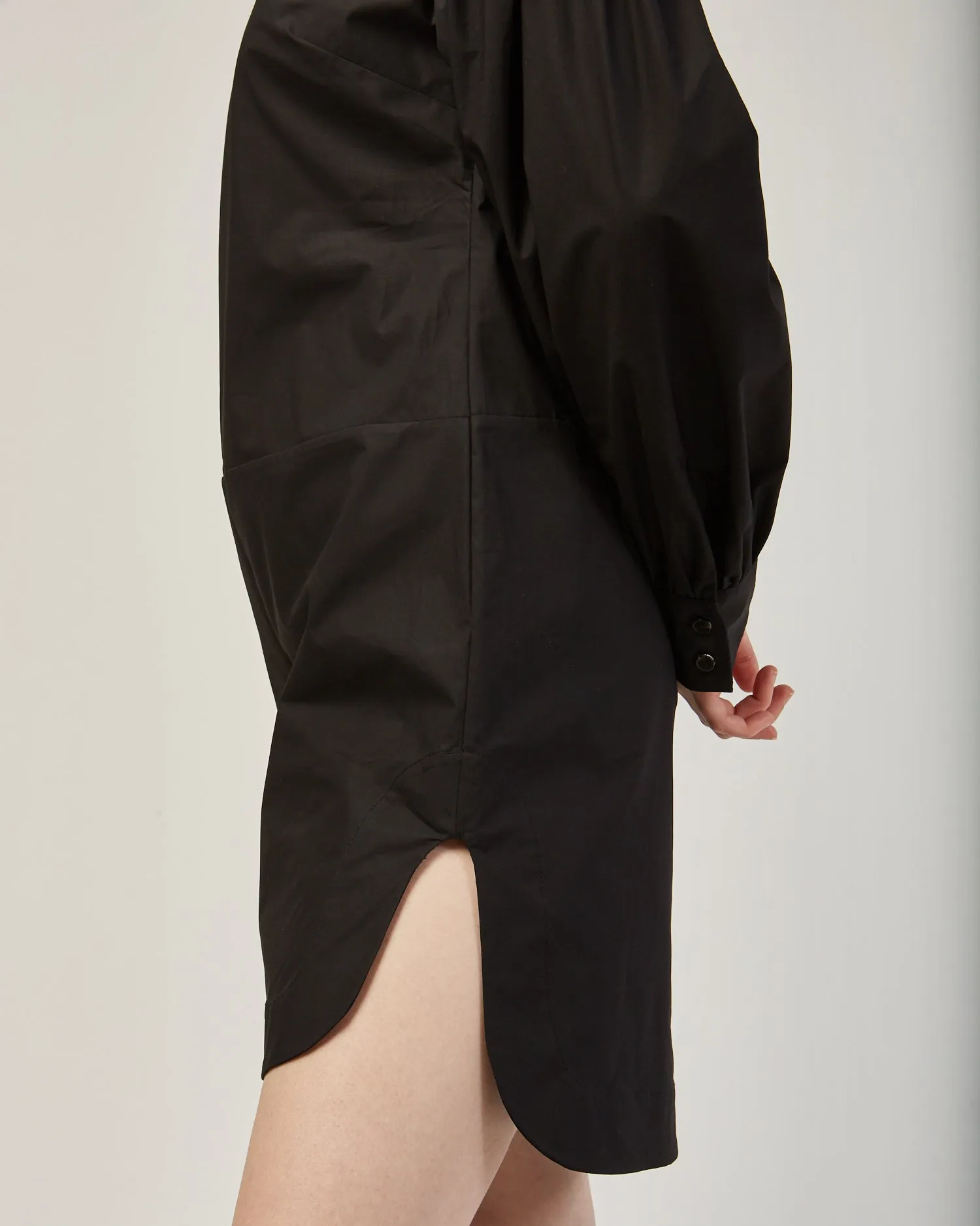 Woolf dress in black