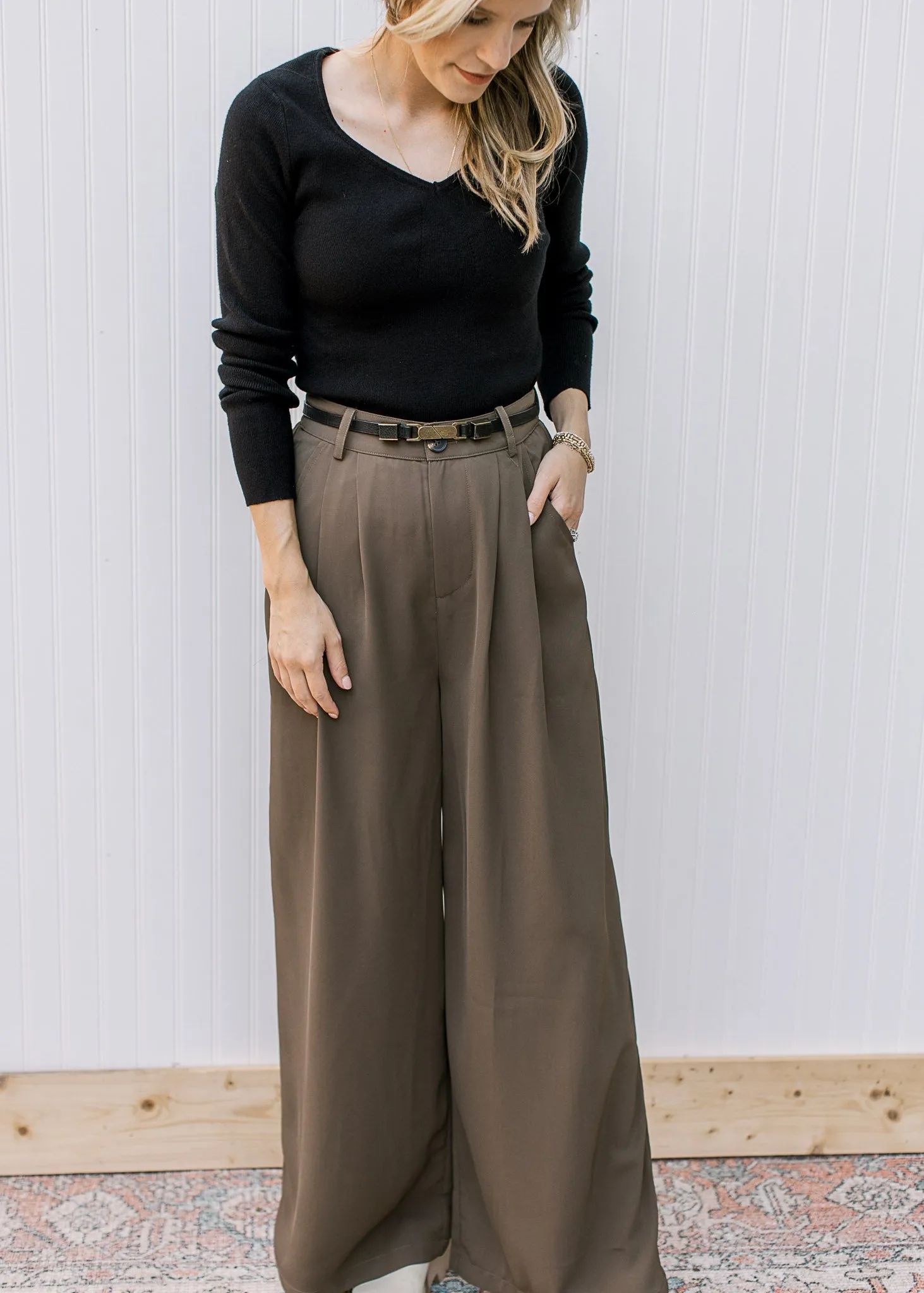 XZ Olivia Pleated Trousers