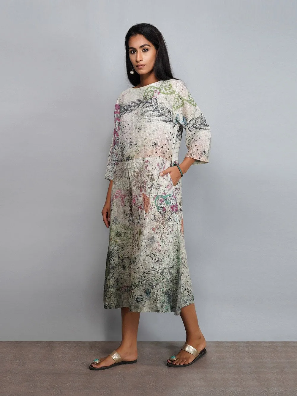 Yavi   I   Prtinted Linen Dress